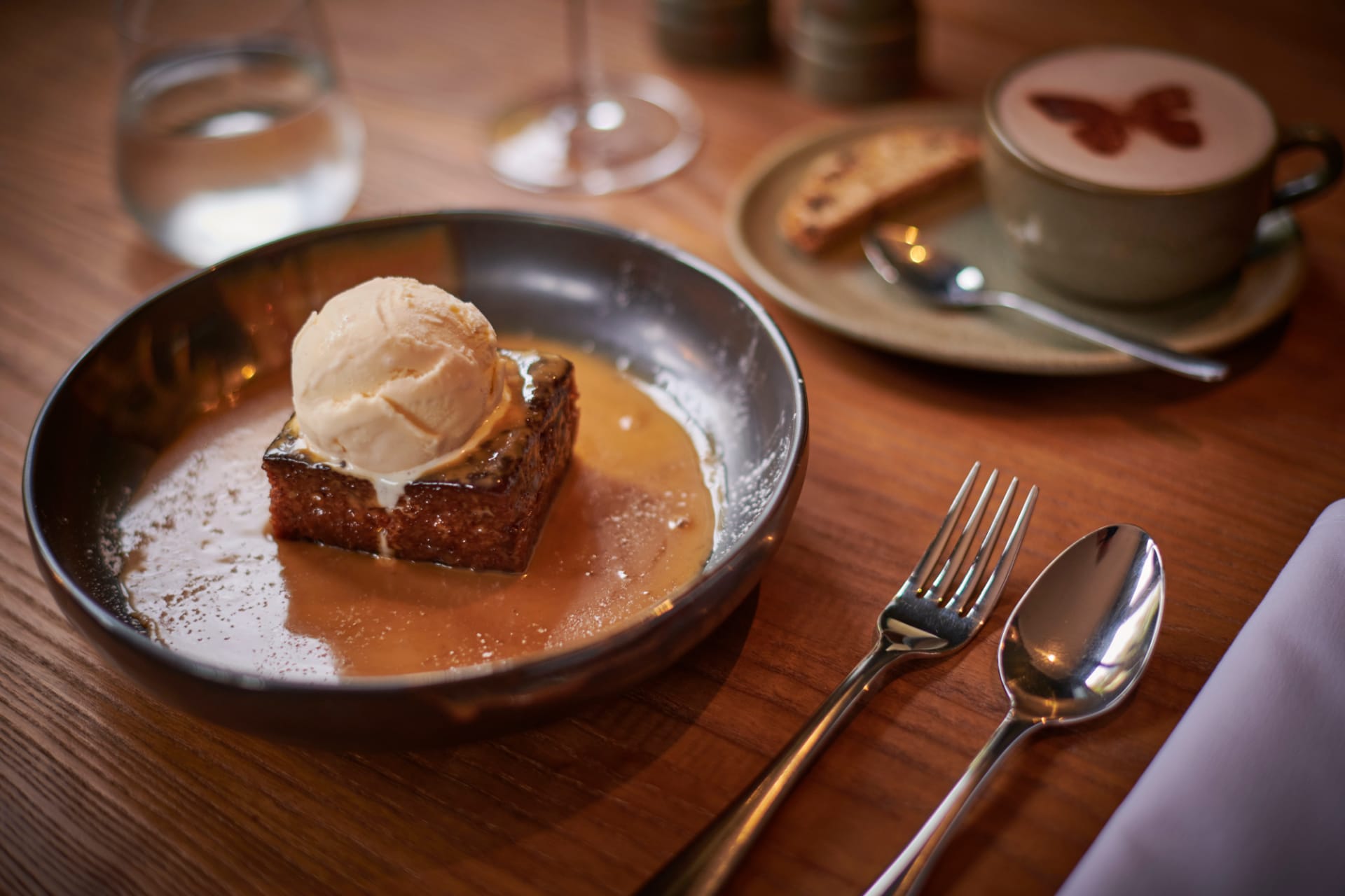 Sticky toffee pudding